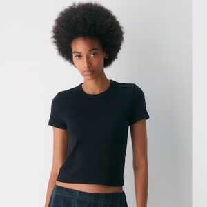 Aritzia Sunday Best BestHug™ Little Ribbed T-Shirt in black